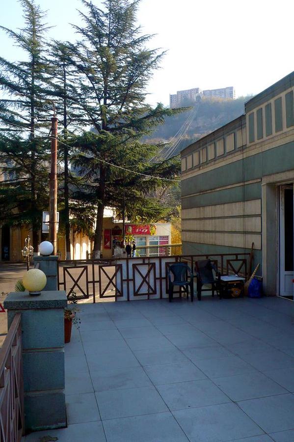 Hotel Newland Chiatura Exterior photo